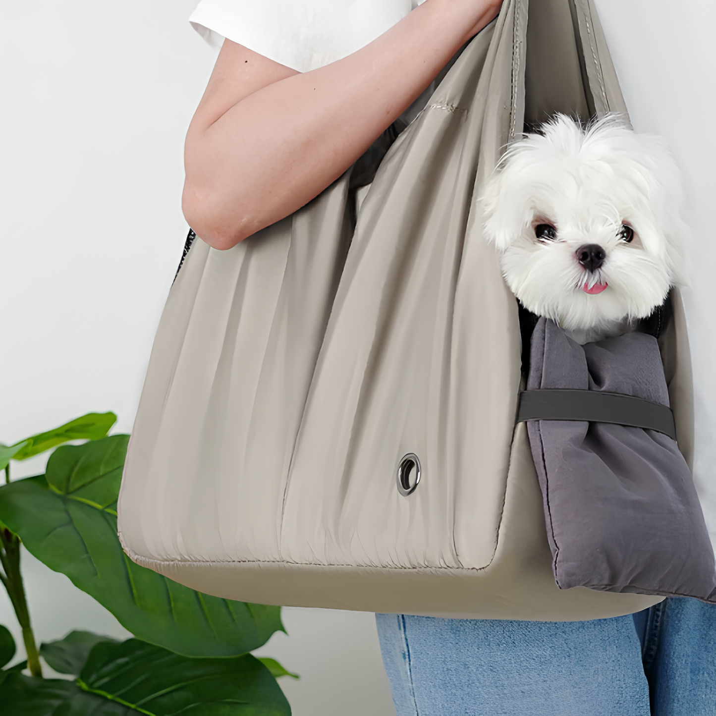 ElegantTails™ Pet Travel Shoulder Bag